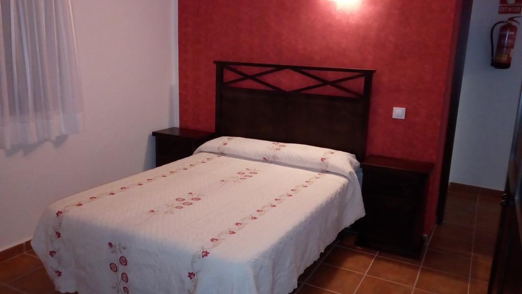 Apartamentos Rurales Casas De Los Maestros Talarrubias エクステリア 写真