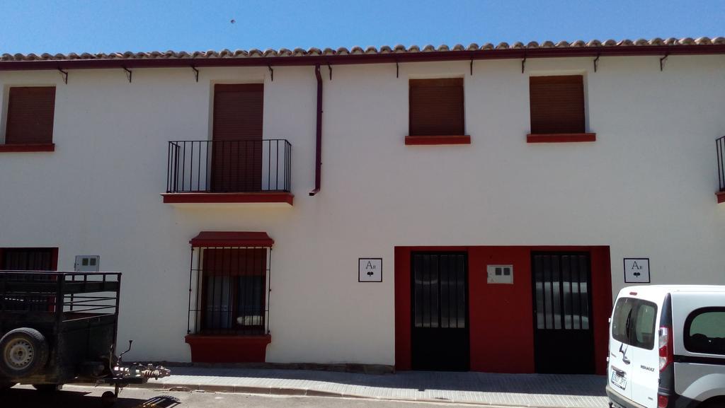 Apartamentos Rurales Casas De Los Maestros Talarrubias エクステリア 写真