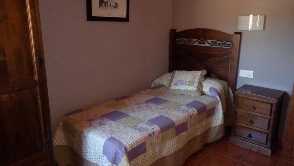 Apartamentos Rurales Casas De Los Maestros Talarrubias エクステリア 写真