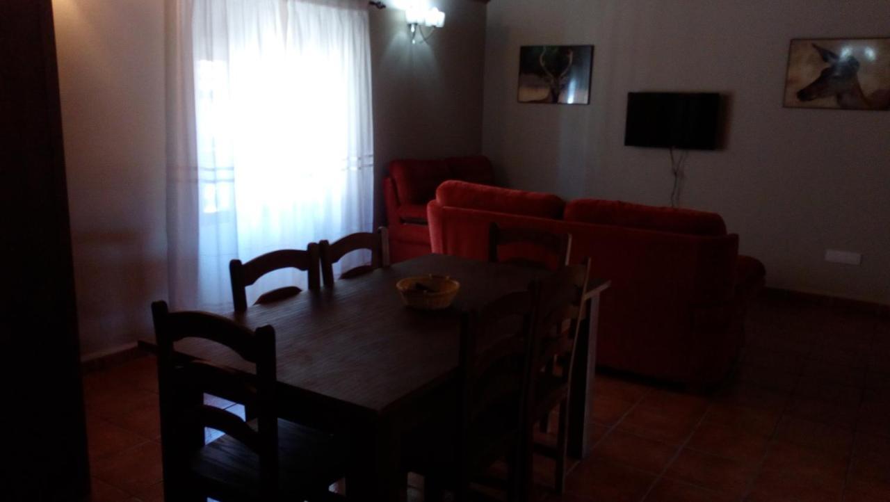 Apartamentos Rurales Casas De Los Maestros Talarrubias エクステリア 写真